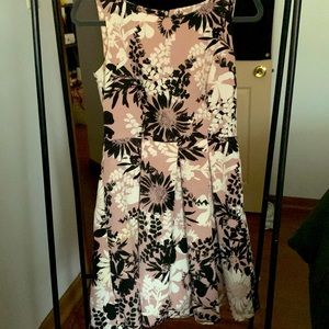 Just Taylor dress, size 4, maybe with black and white floral
